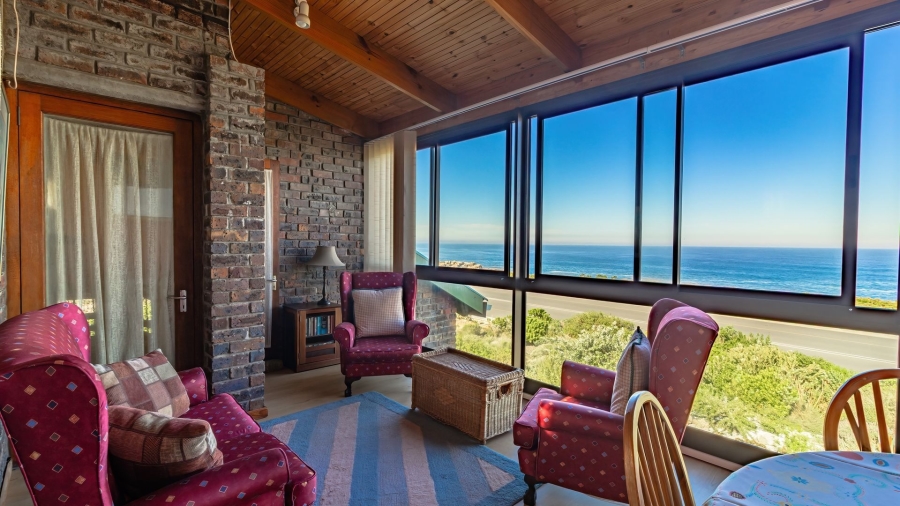4 Bedroom Property for Sale in Bettys Bay Western Cape
